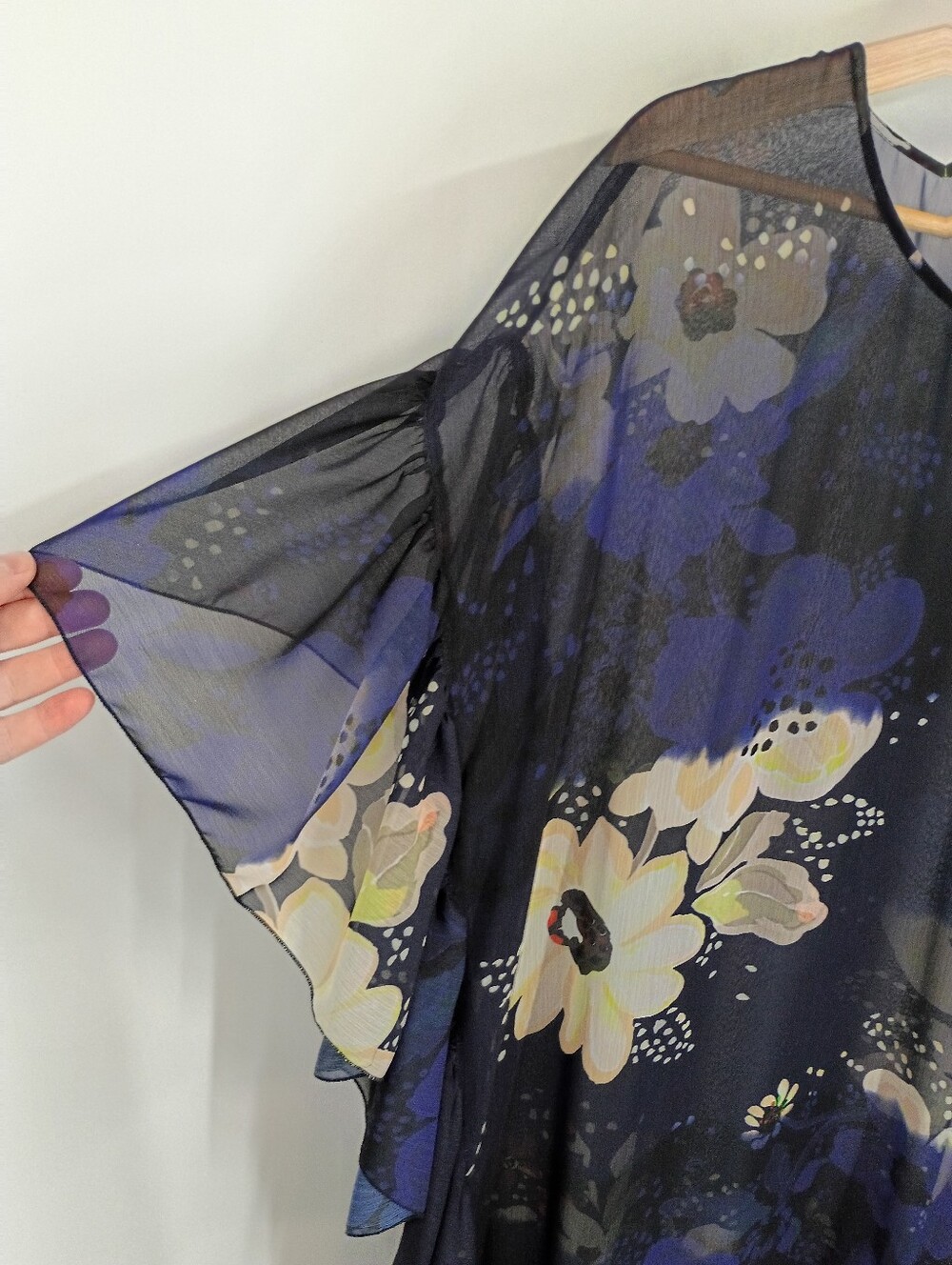 See By Chloe Sheer Floral Chiffon Dress - Picture 2 of 7